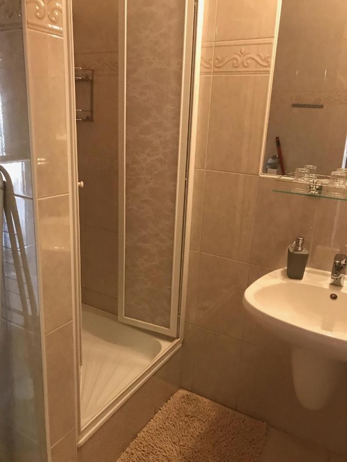 Sárvár Vida Apartman מראה חיצוני תמונה